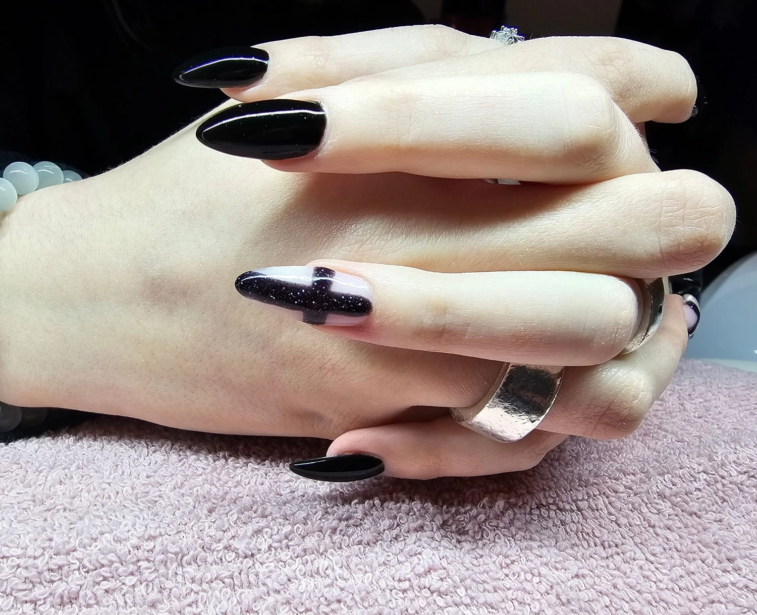 LeDaMa Nagelstudio — Stuttgart-Zuffenhausen — Überlänge ab 1,5 cm